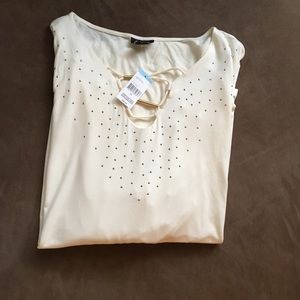 🌸 Sale 3 for 10 🌸 Simply Emma Cream Crop Top
